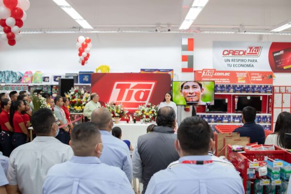 IMG_0025-min IMG_0025-min