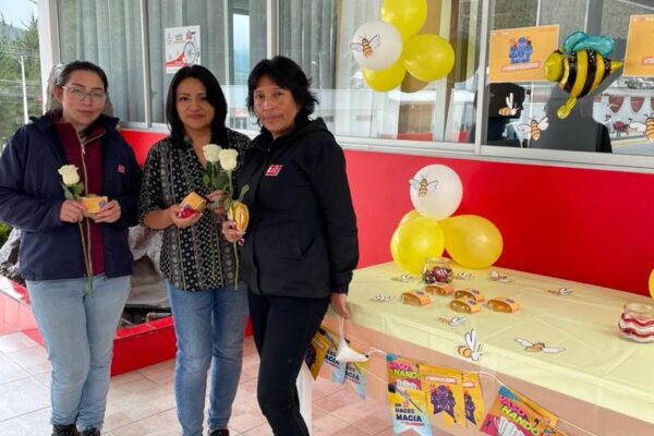 WhatsApp Image 2023-05-15 at 10.18.10 WhatsApp Image 2023-05-15 at 10.18.10